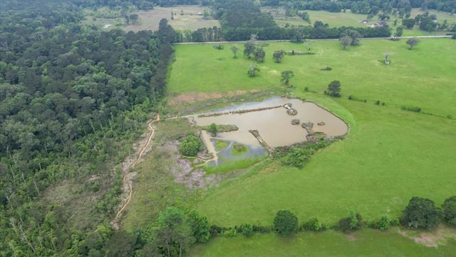 2760 Stringtown Road, Shepherd, TX 77371