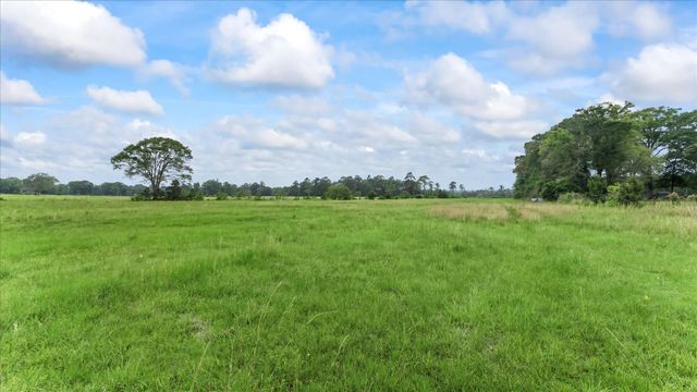 2760 Stringtown Road, Shepherd, TX 77371