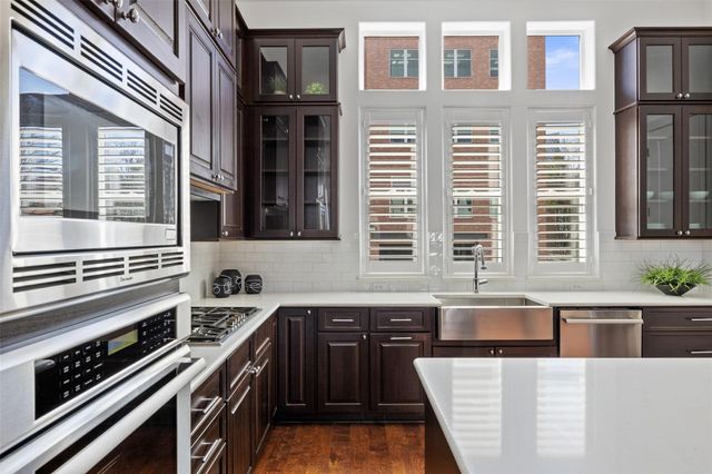 1023 Juniper ST, Austin, TX 78702