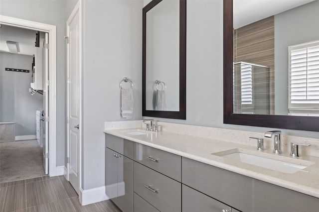 1023 Juniper ST, Austin, TX 78702