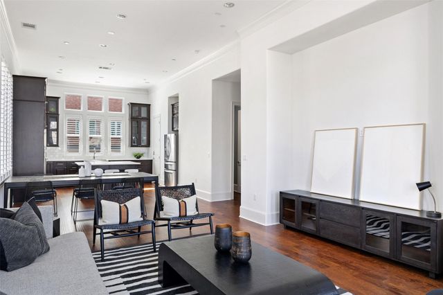 1023 Juniper ST, Austin, TX 78702