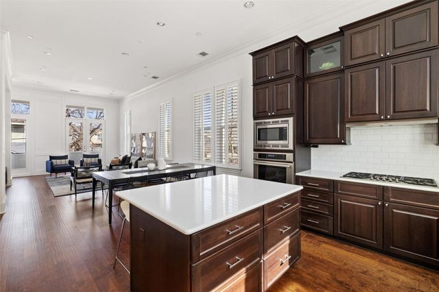 1023 Juniper ST, Austin, TX 78702