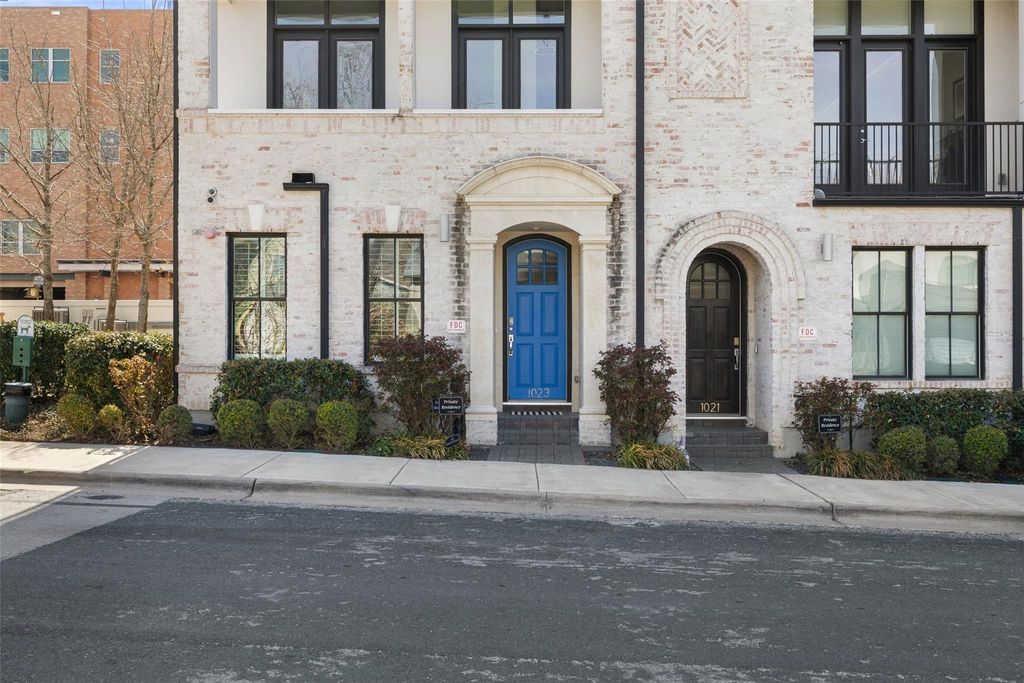 1023 Juniper ST, Austin, TX 78702