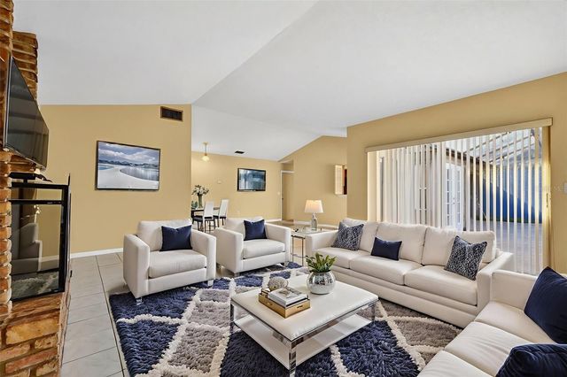 4912 EASTER CIRCLE 12, Orlando, FL 32808