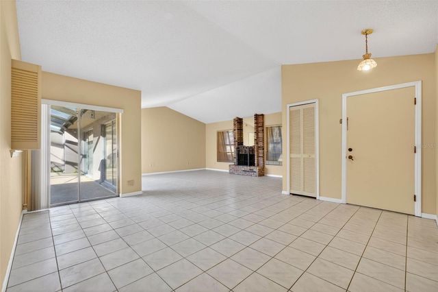 4912 EASTER CIRCLE 12, Orlando, FL 32808