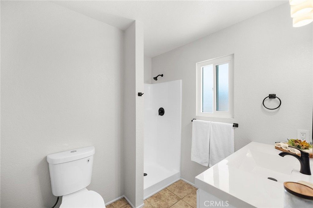 Image 28 of property listing at 709 Carol, Hemet, CA 92543