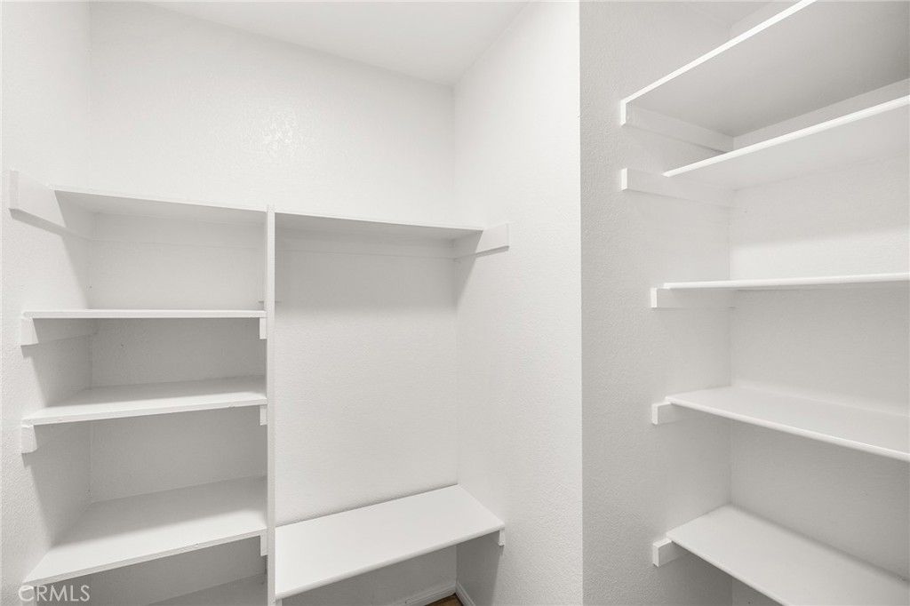 Image 31 of property listing at 709 Carol, Hemet, CA 92543