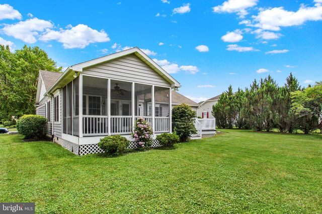 50 BRISTOL DR, Hanover, PA 17331