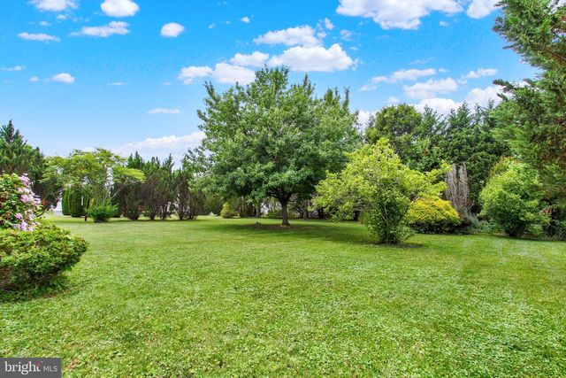 50 BRISTOL DR, Hanover, PA 17331