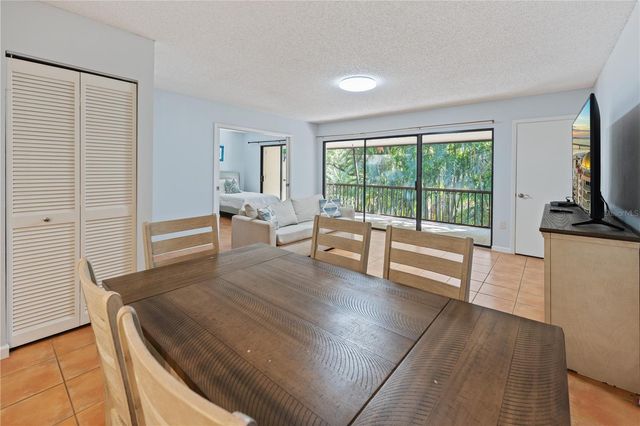 4574 RINGWOOD MEADOW 4, Sarasota, FL 34235