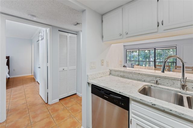 4574 RINGWOOD MEADOW 4, Sarasota, FL 34235