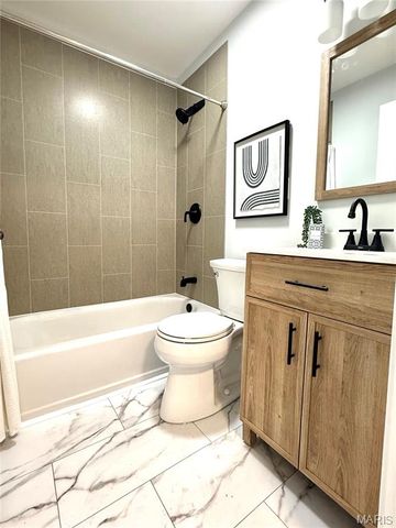 2282 Benton Drive, Arnold, MO 63010