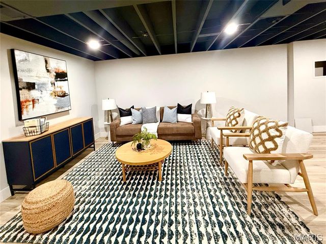 2282 Benton Drive, Arnold, MO 63010