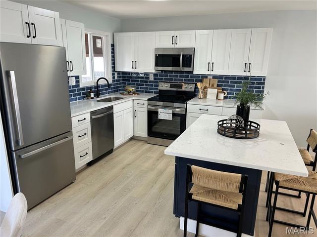 2282 Benton Drive, Arnold, MO 63010