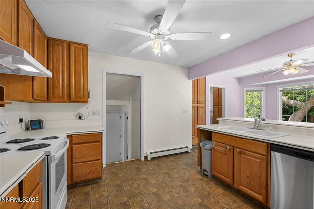 7 Circle Drive, Carson City, NV 89703