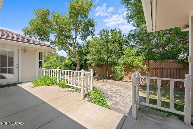 7 Circle Drive, Carson City, NV 89703