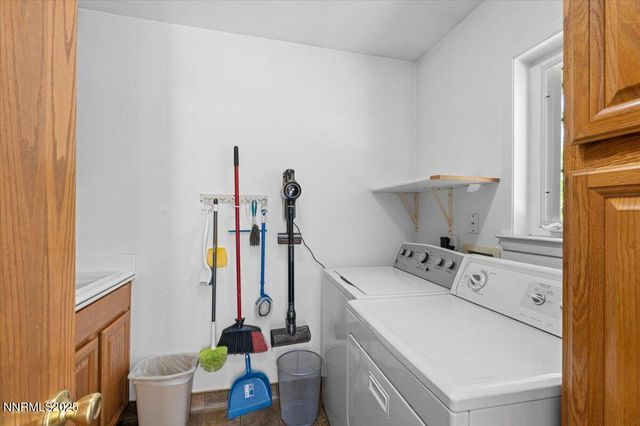 7 Circle Drive, Carson City, NV 89703