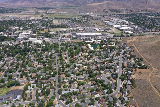 7 Circle Drive, Carson City, NV 89703
