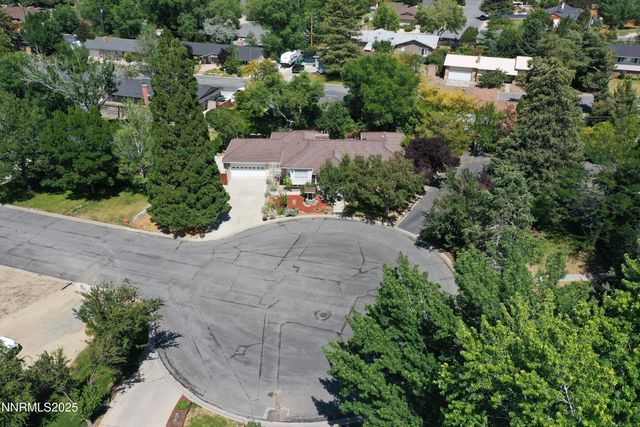 7 Circle Drive, Carson City, NV 89703