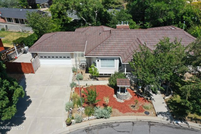 7 Circle Drive, Carson City, NV 89703