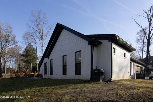 4352 Trumpington Cove, Southaven, MS 38672