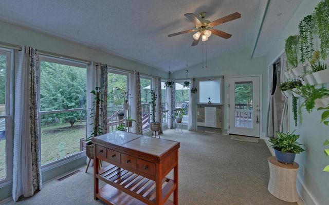 75 Farley Court, Ellijay, GA 30540