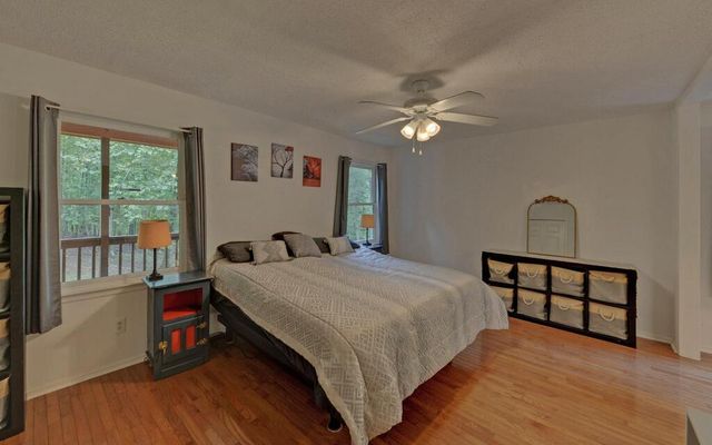 75 Farley Court, Ellijay, GA 30540