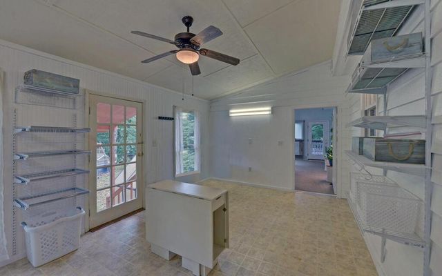 75 Farley Court, Ellijay, GA 30540