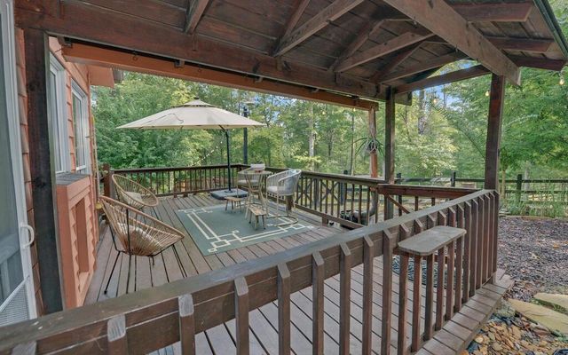 75 Farley Court, Ellijay, GA 30540