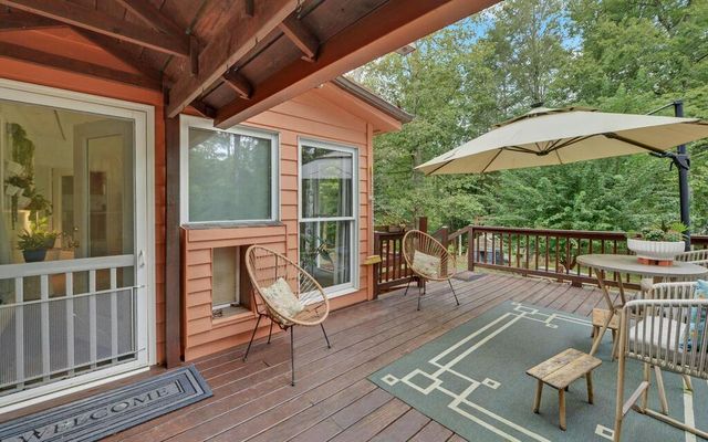 75 Farley Court, Ellijay, GA 30540