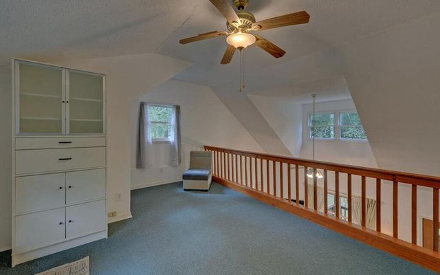 75 Farley Court, Ellijay, GA 30540