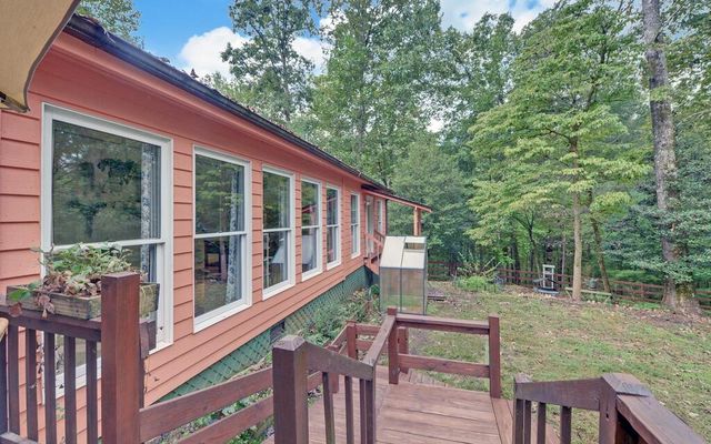 75 Farley Court, Ellijay, GA 30540