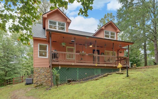 75 Farley Court, Ellijay, GA 30540