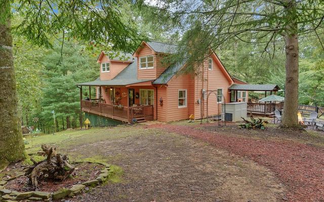 75 Farley Court, Ellijay, GA 30540
