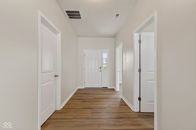 2715 Cabin Hill Road, Greenfield, IN 46140