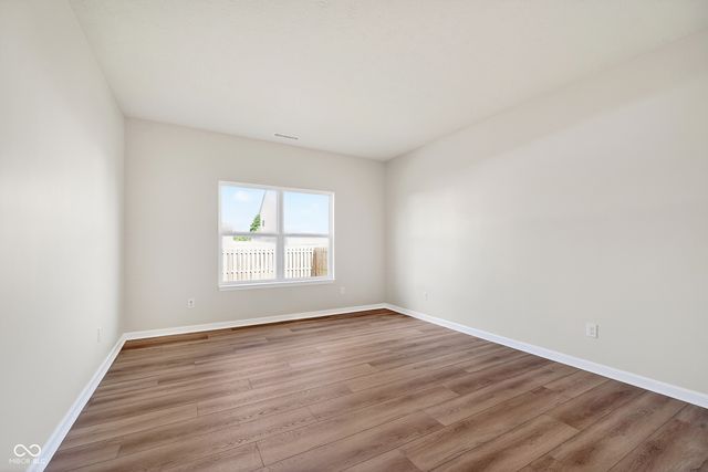 2715 Cabin Hill Road, Greenfield, IN 46140