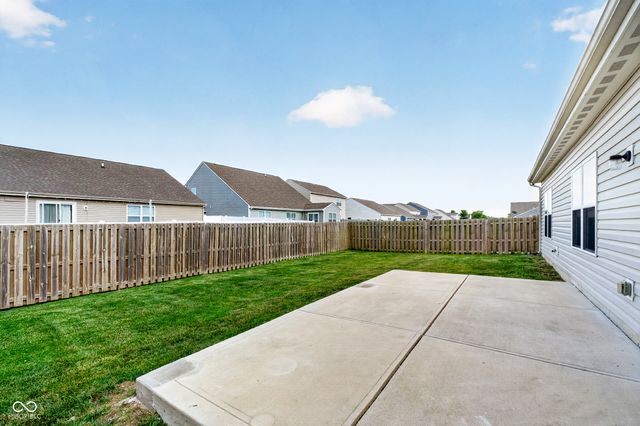 2715 Cabin Hill Road, Greenfield, IN 46140