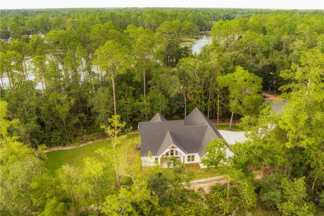87 Lighthouse Way, Woodbine, GA 31569