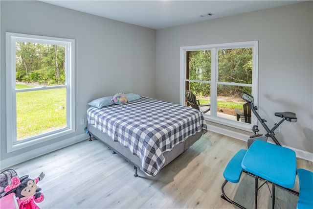 87 Lighthouse Way, Woodbine, GA 31569