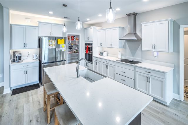87 Lighthouse Way, Woodbine, GA 31569
