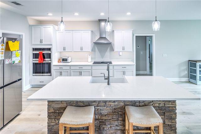 87 Lighthouse Way, Woodbine, GA 31569