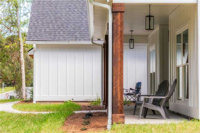 87 Lighthouse Way, Woodbine, GA 31569