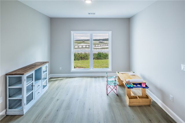87 Lighthouse Way, Woodbine, GA 31569