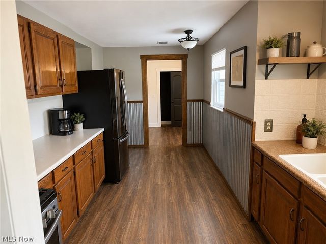 246 Red Peak Circle, Parkersburg, WV 26104