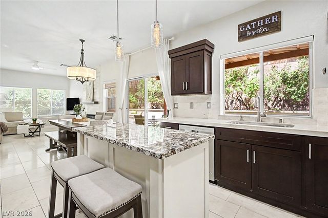 2025 Shining Feather Lane, Las Vegas, NV 89134