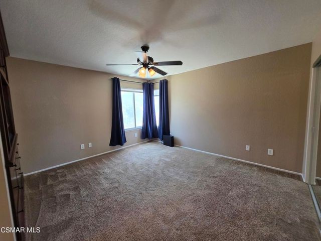 208 Calle Tamega, Camarillo, CA 93012