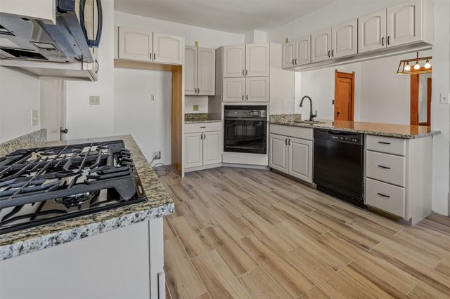 802 N Church Street, Decatur, TX 76234