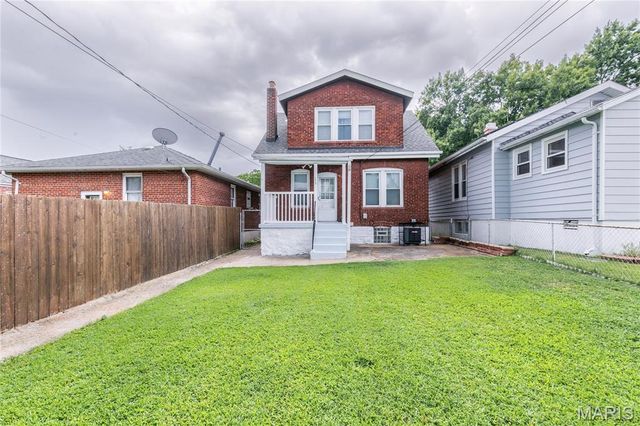 3629 Blow Street, St Louis, MO 63116