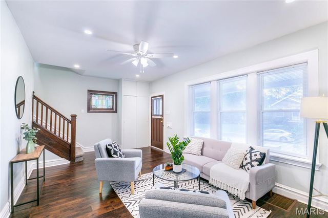 3629 Blow Street, St Louis, MO 63116