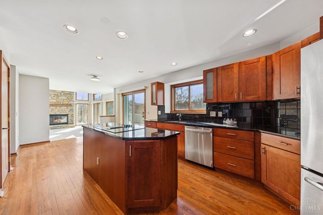 10301 Giverny Boulevard, Evendale, OH 45241